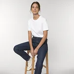 T-Shirt Women Premium Organic - Mockup