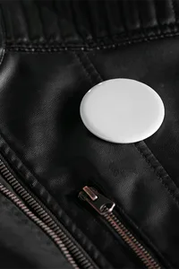Pins - Image