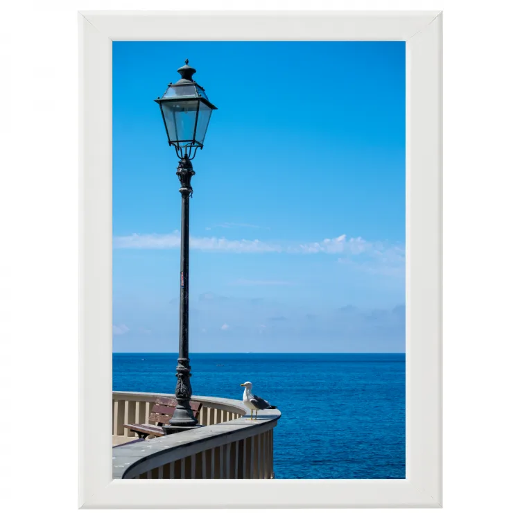 Lampione sul mare