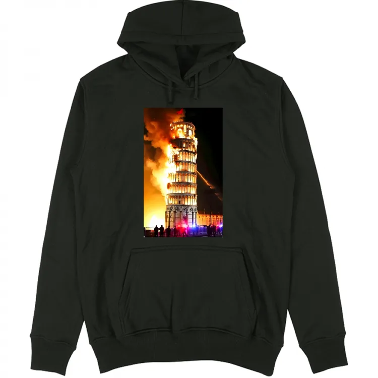 Torre di Pisa in fiamme